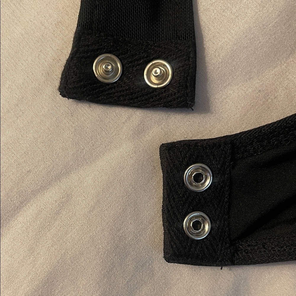 Good American Sleek Black Bodysuit - Picture 5 of 7